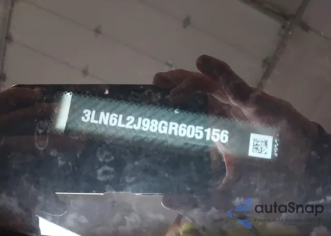 2016 Lincoln Mkz z USA, uszkodzony, nr VIN 3LN6L2J98GR605156